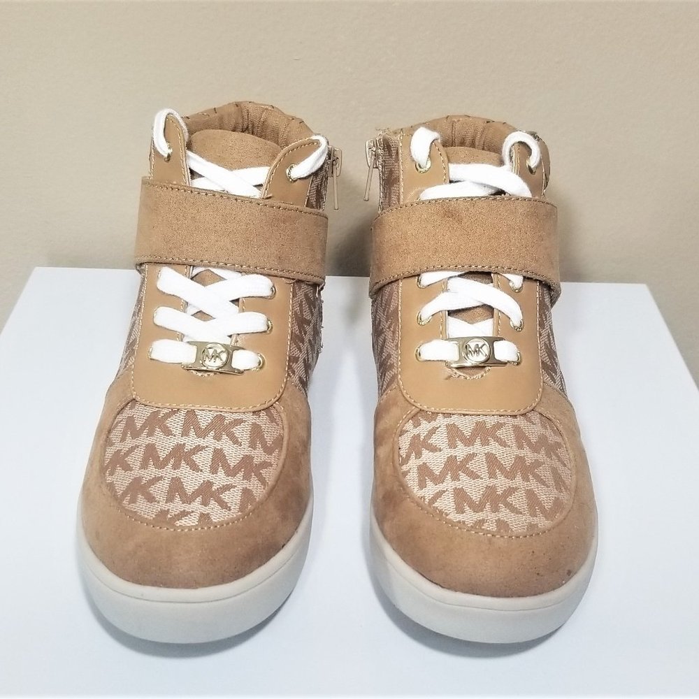 Authentic Michael Kors Sneaker Shoes, High-Tops, Size 5 - New Without Box